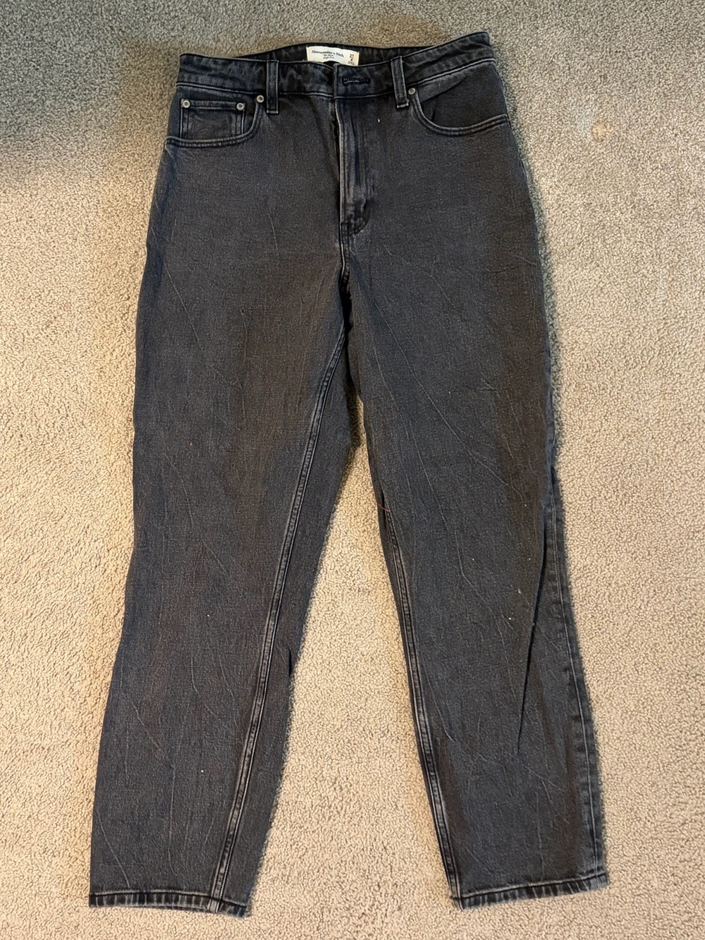Abercrombie & Fitch Curve Love High-Rise Mom Jean - Black - 27 S- EUC